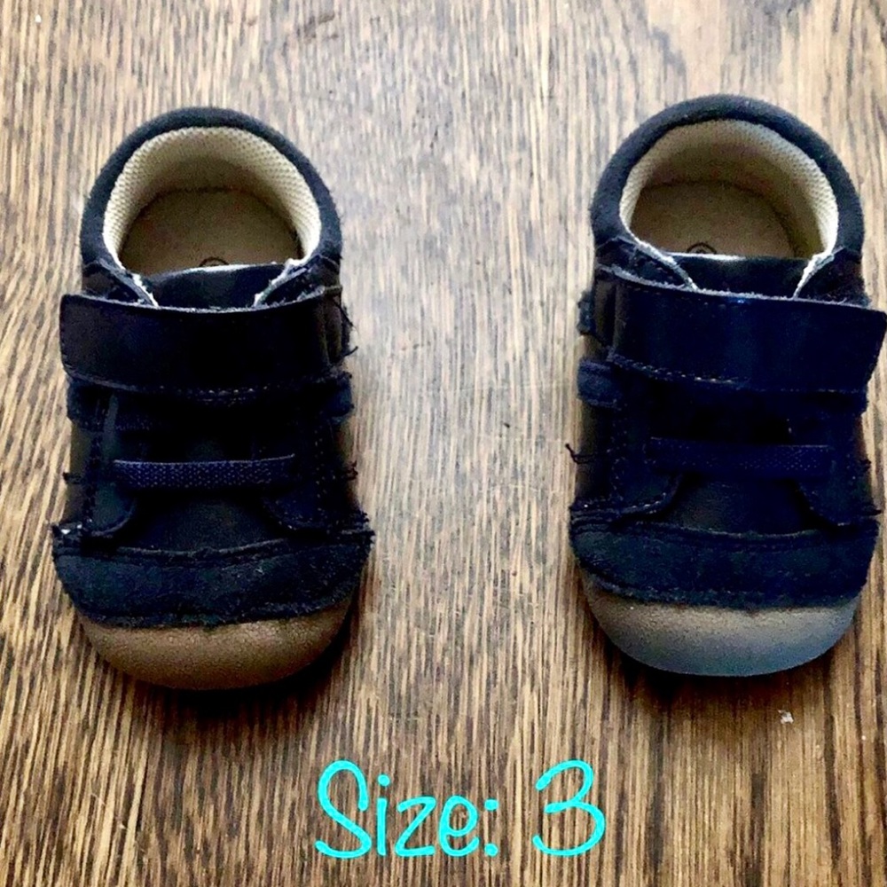 La‘mour infant shoes size 3